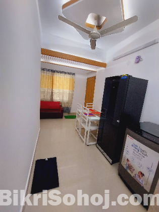 Rent Elegant 2 Room Studio Apartment in Bashundhara R/A